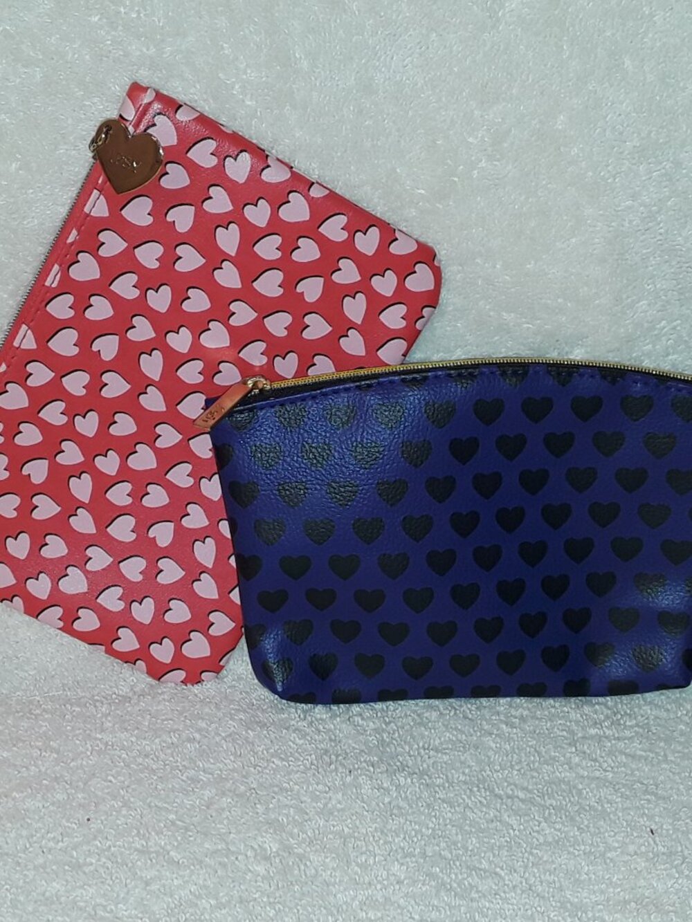 Set of 2 Ipsy Heart-Pattern Zip Cosmetic Bags: 1 Purple/Black & 1 Hot/Light Pink